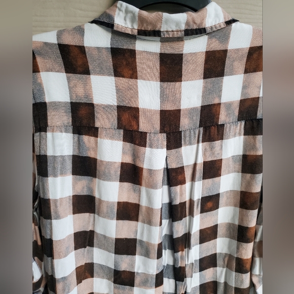 Poly&Esther OOAK Custom Bleach Dye Check Pattern Button-down Light Flannel Shirt - Picture 9 of 13